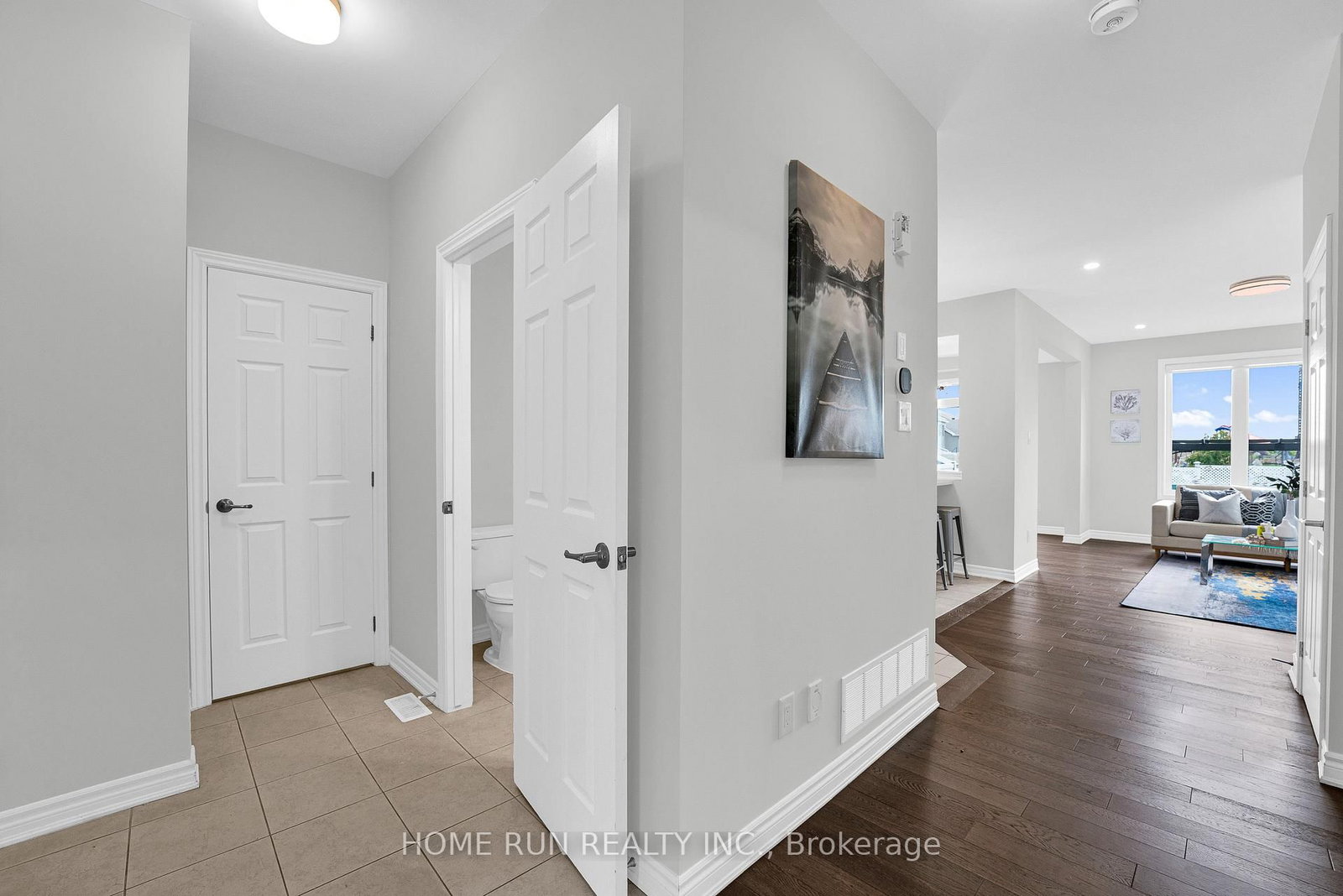 534 Arosa Way • Ottawa, ON photo 14