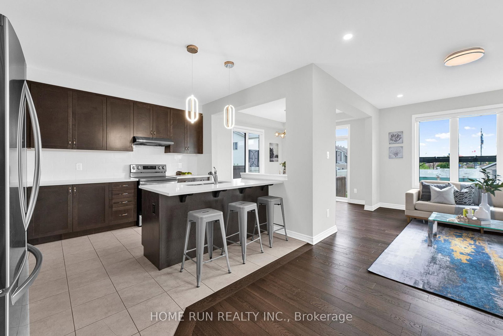 534 Arosa Way • Ottawa, ON photo 15