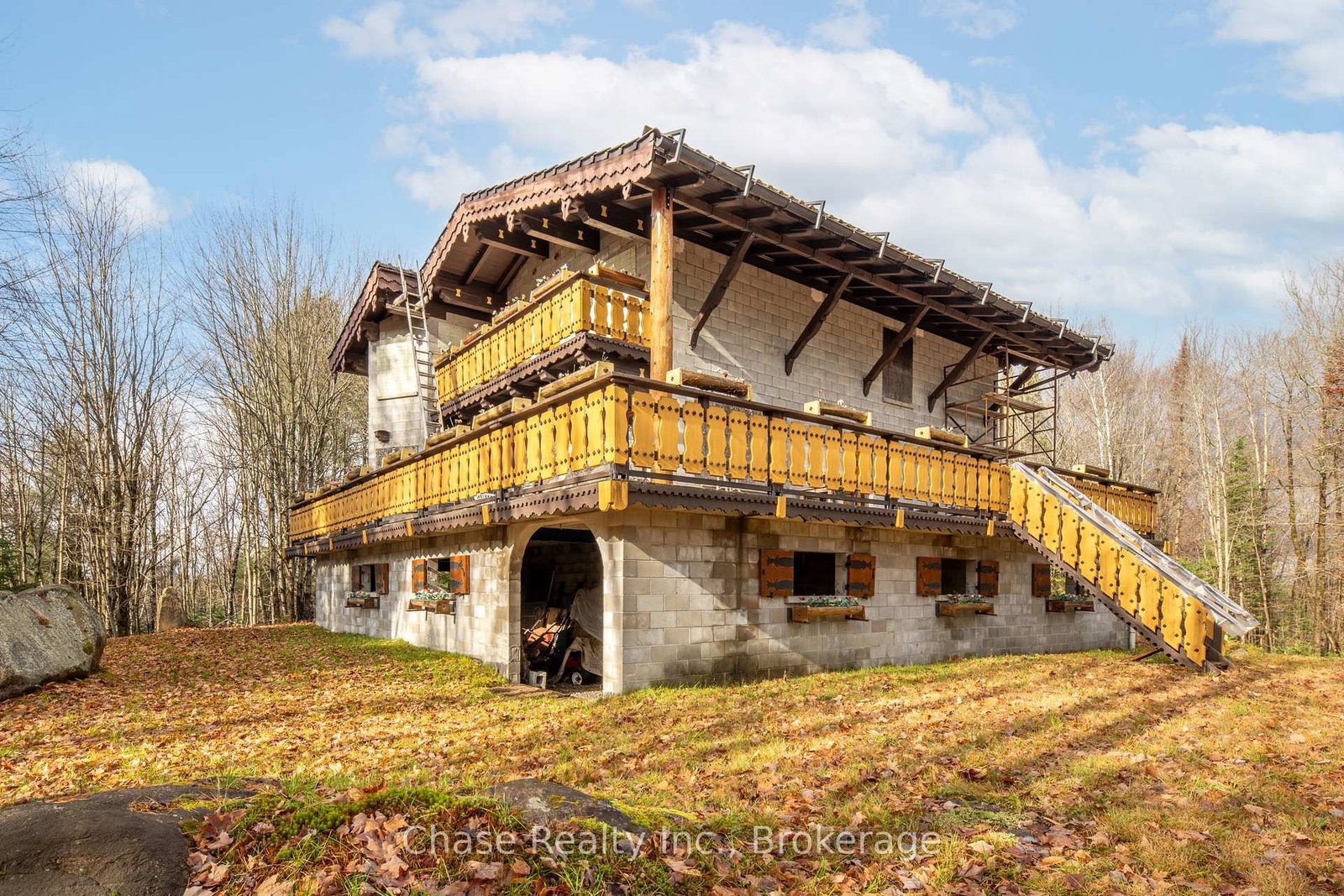 878 DEER LAKE RD Road • Huntsville, ON photo 28
