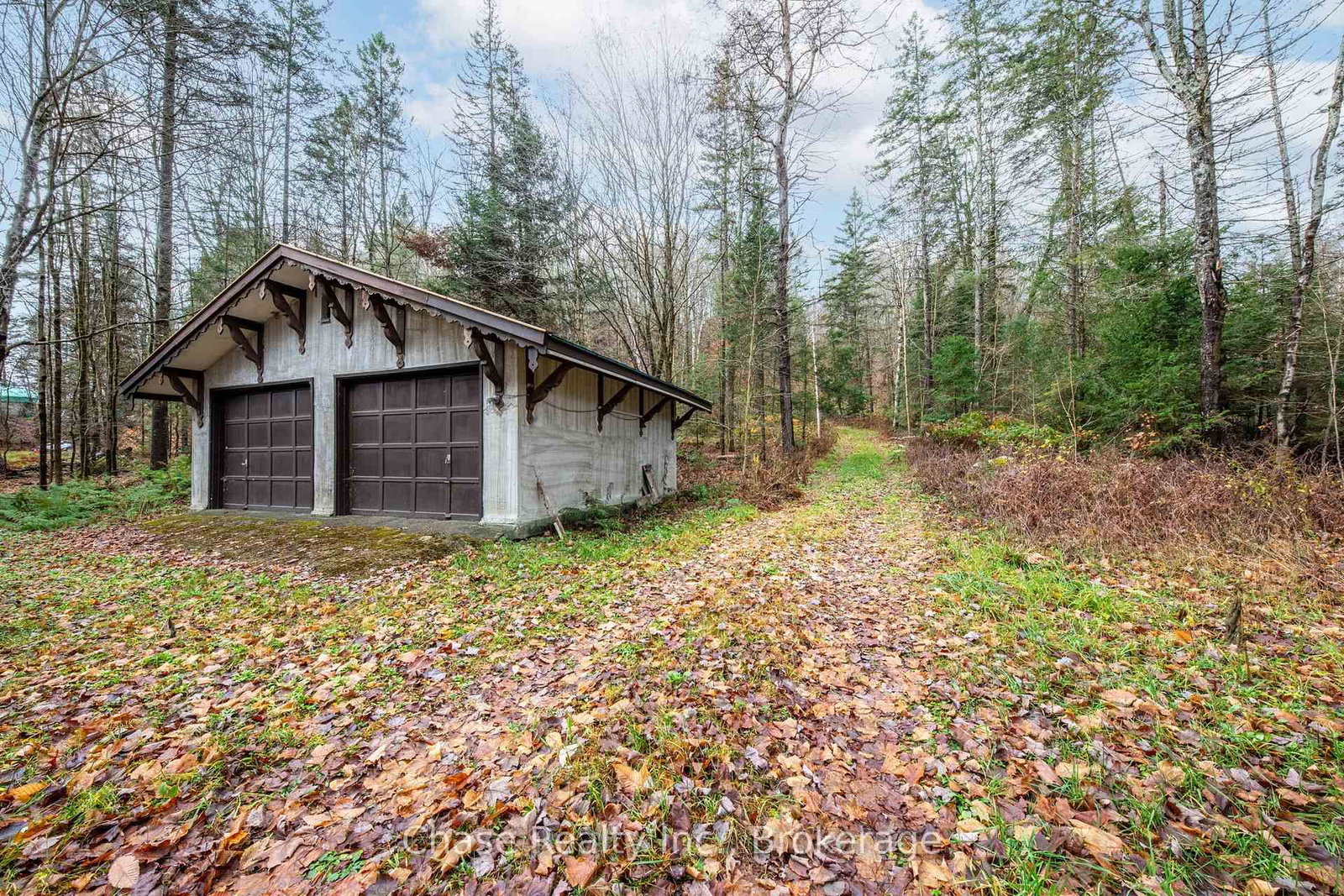 878 DEER LAKE RD Road • Huntsville, ON photo 31