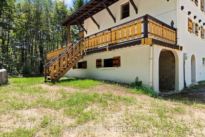 878 DEER LAKE RD Road • Huntsville, ON photo 4