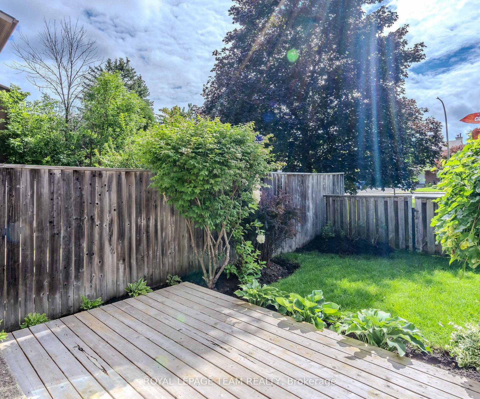 2 Larkshire Lane • #B • Ottawa, ON photo 29