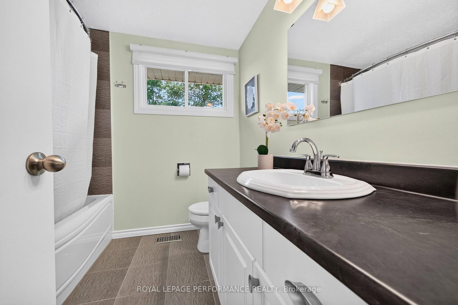 3903E Old Richmond Road • #(175) • Ottawa, ON photo 31