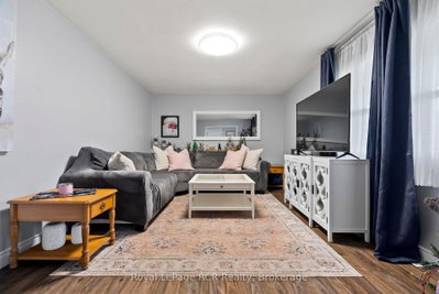 315 2nd Street • Hanover, ON photo 6