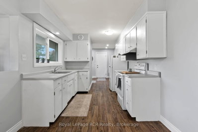 315 2nd Street • Hanover, ON photo 8