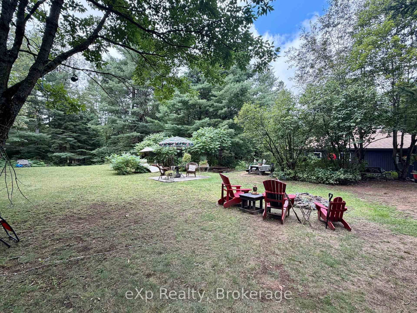 1116 Springdale Park Road • Bracebridge, ON photo 4