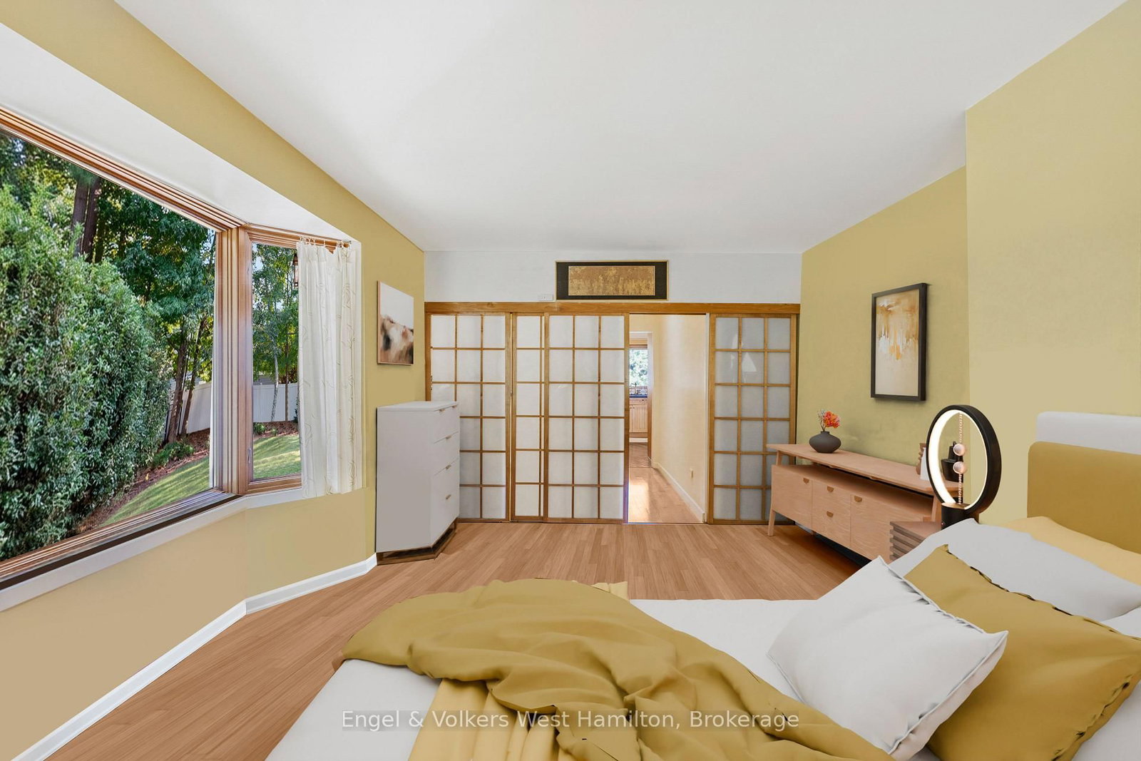 94 8 Highway • Hamilton, ON photo 20