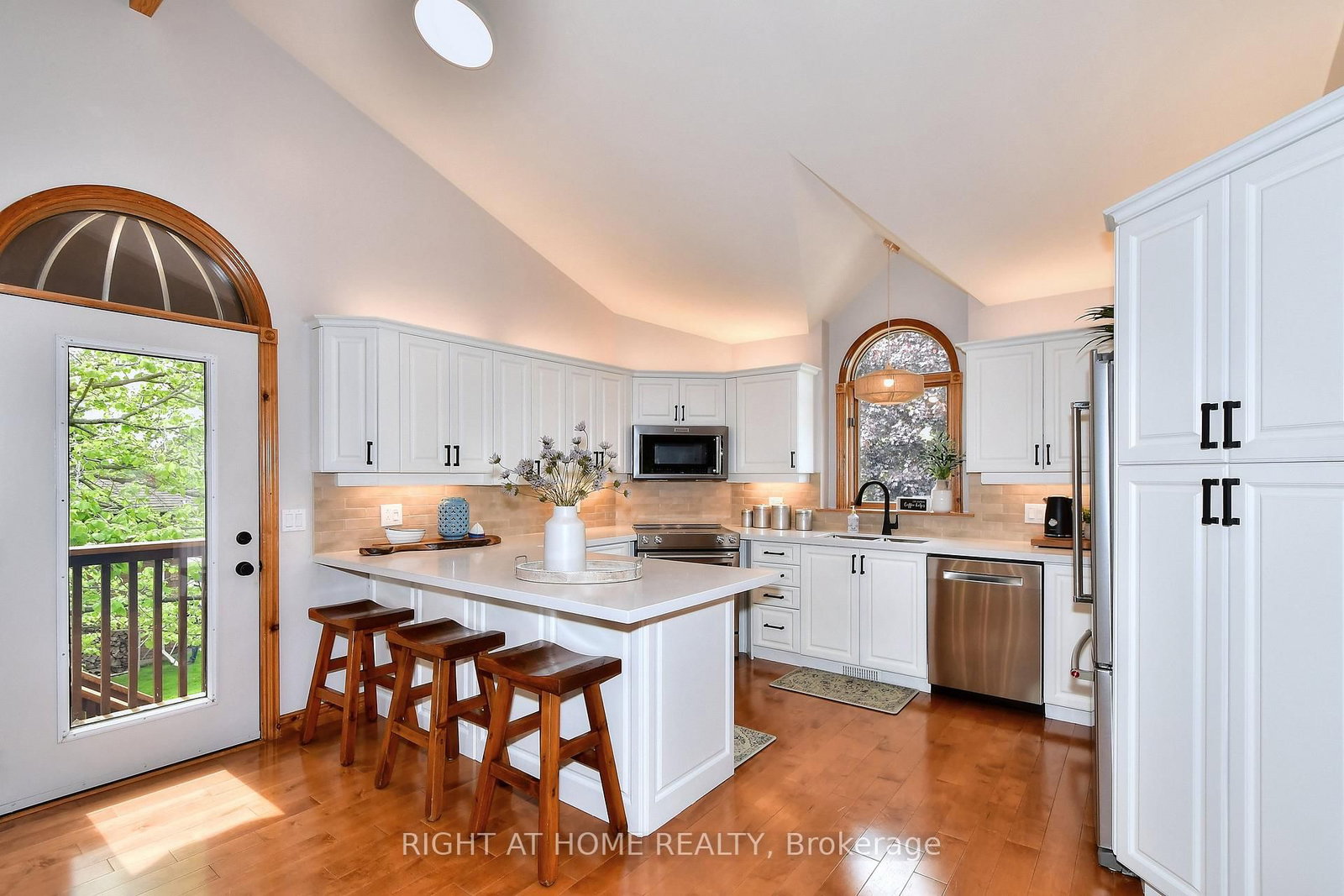 9 Lawson Court • Kawartha Lakes, ON photo 14
