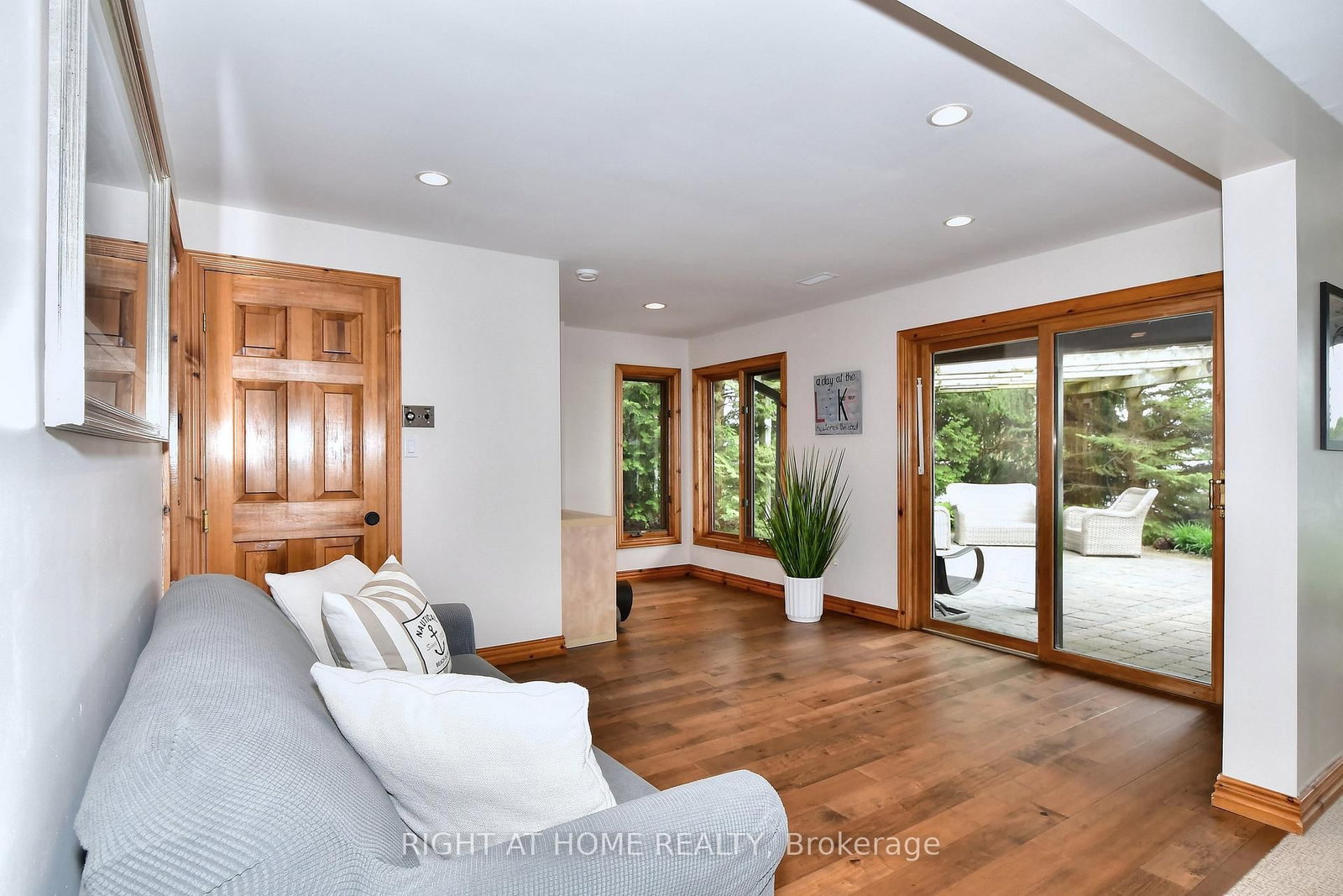 9 Lawson Court • Kawartha Lakes, ON photo 35