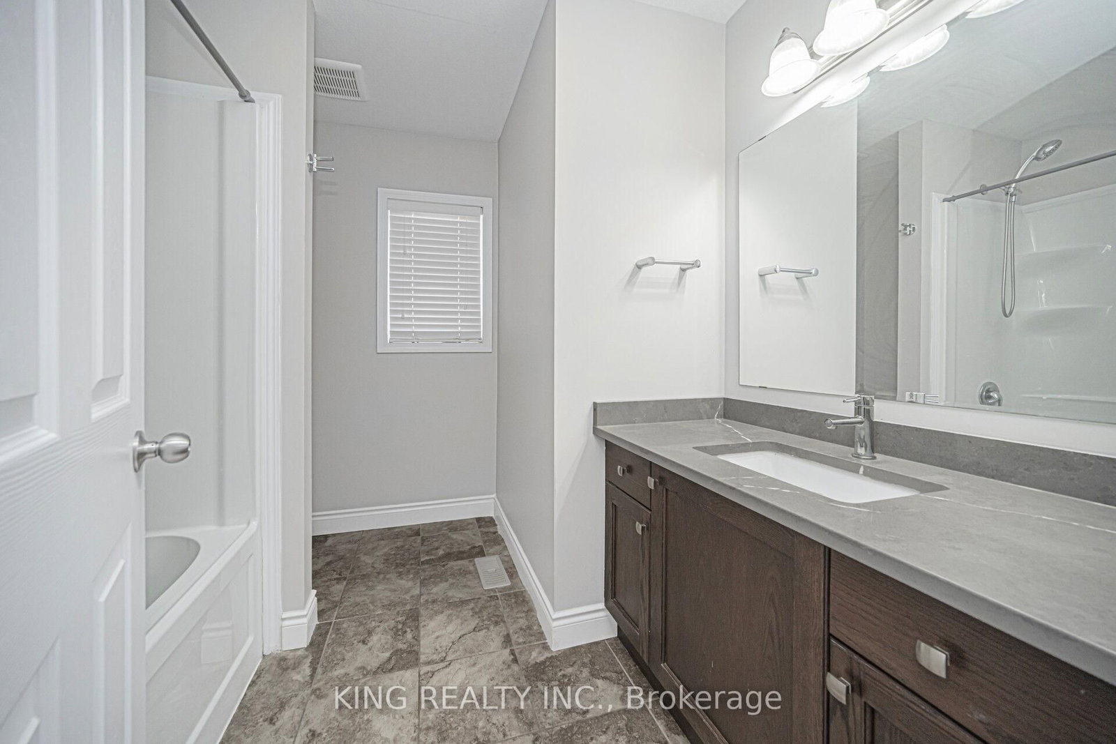 388 Old Huron Road • #18 C • Kitchener, ON photo 37