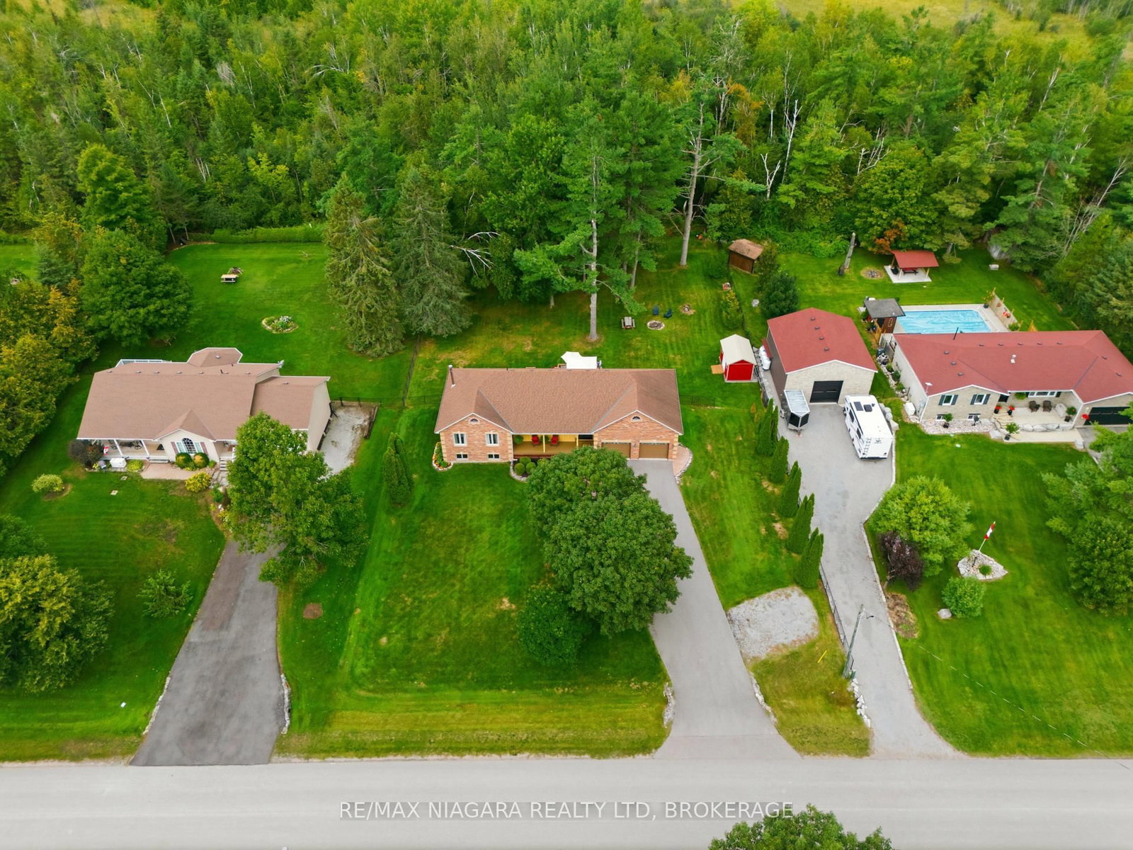 115 Pinewood Boulevard • Kawartha Lakes, ON photo 47