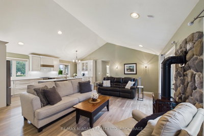 115 Pinewood Boulevard • Kawartha Lakes, ON photo 7