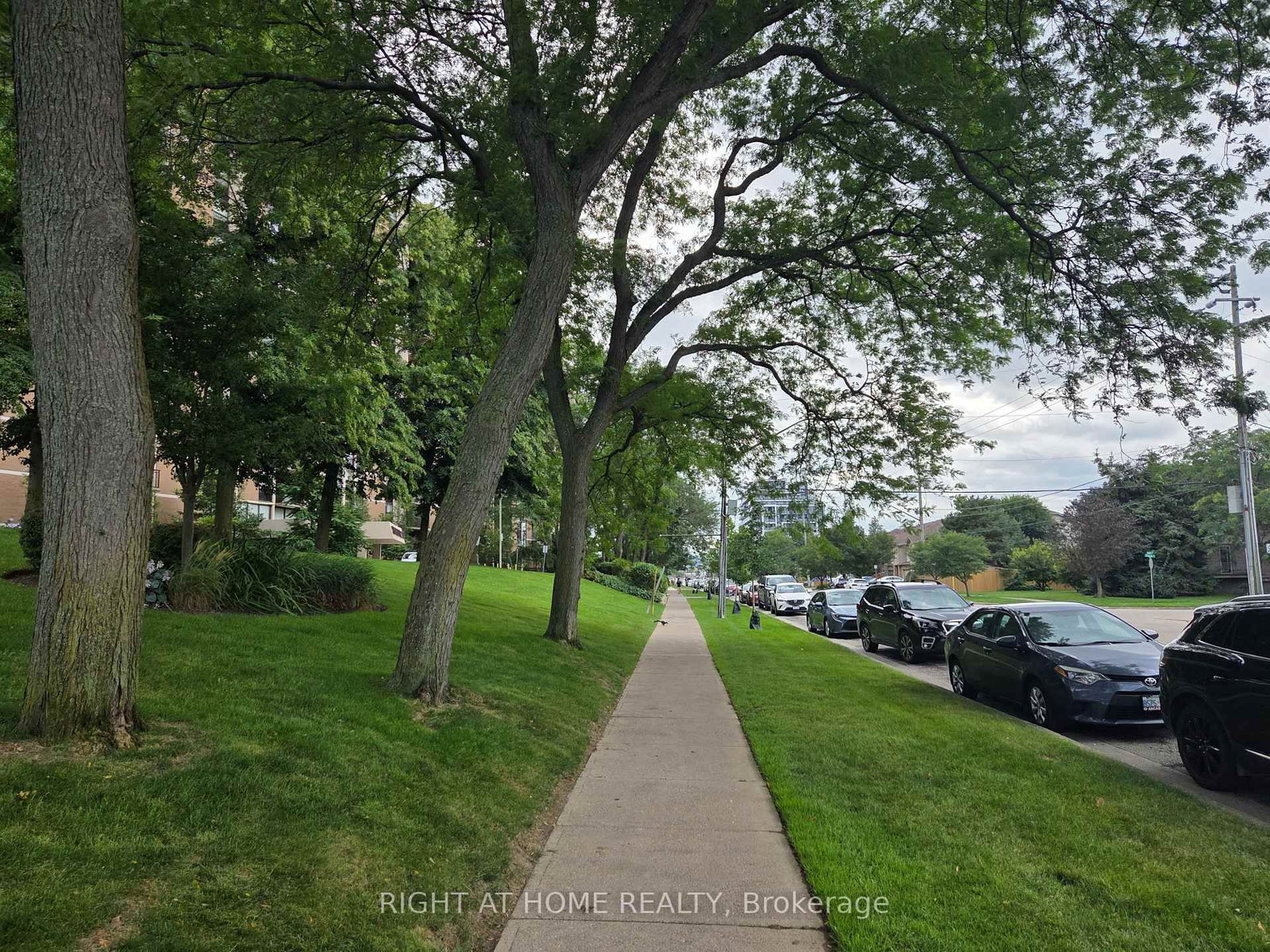 104 Frances Avenue • #14 • Hamilton, ON photo 37
