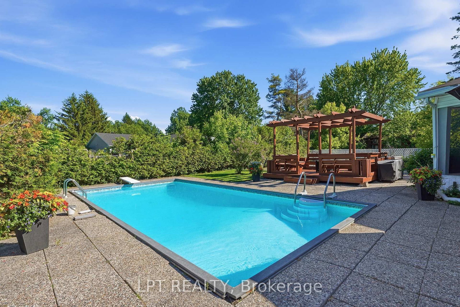 18 Louise Crescent • Russell, ON photo 33