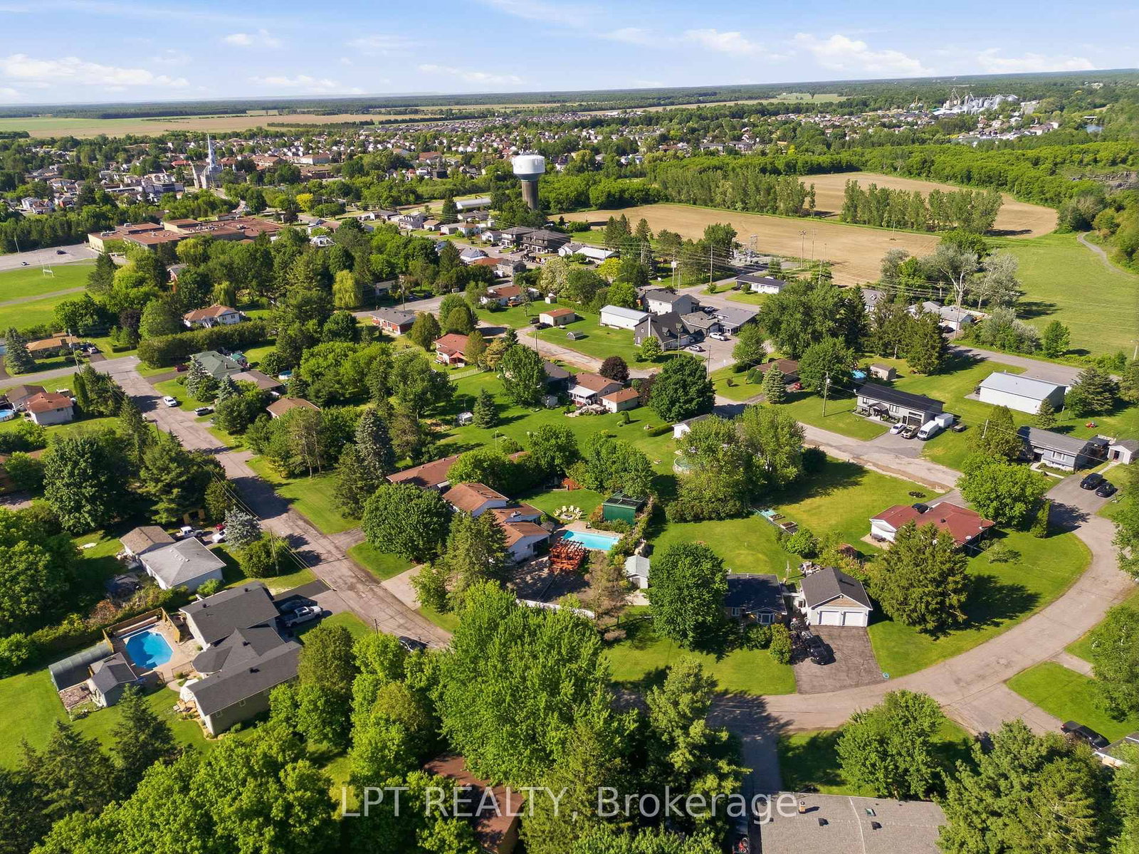 18 Louise Crescent • Russell, ON photo 42