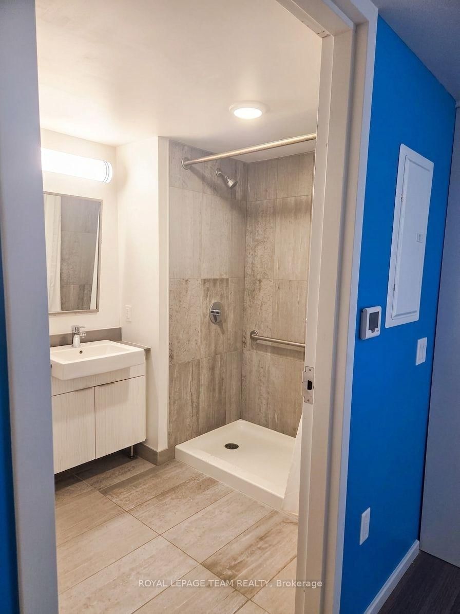 1118-105 Champagne Ave, Ottawa, view 16