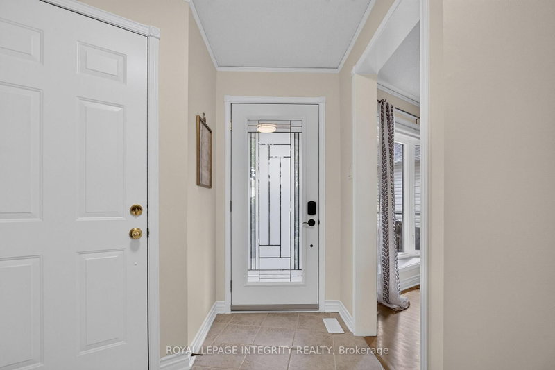 1692 Toulouse Crescent