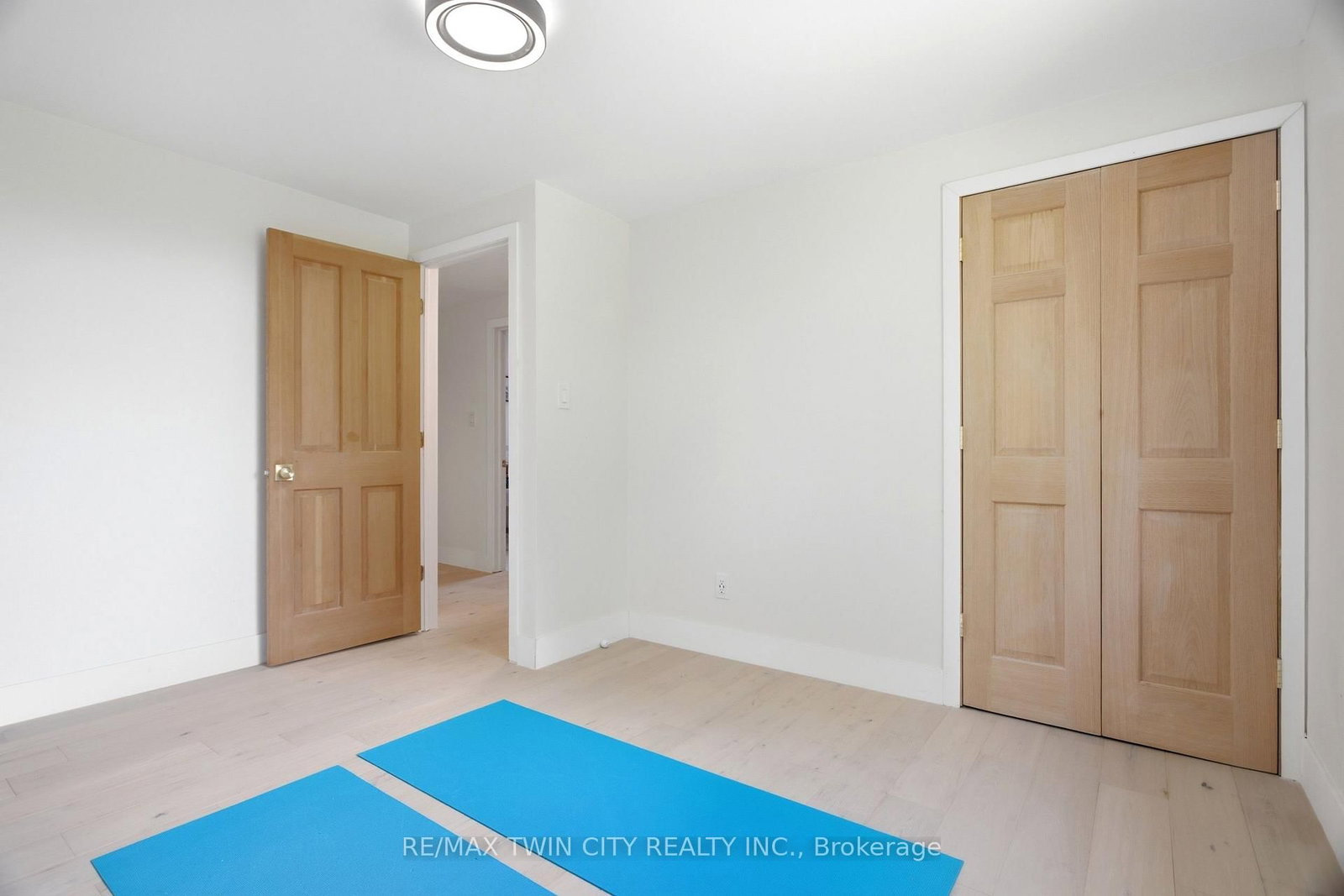 416 Clairbrook Crescent • Waterloo, ON photo 41