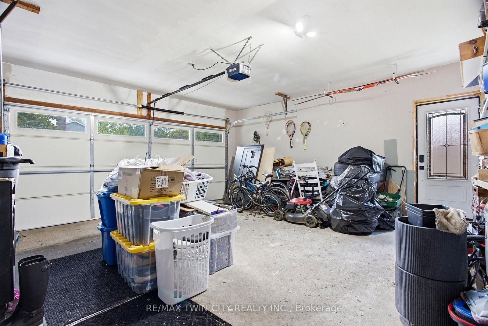 416 Clairbrook Crescent • Waterloo, ON photo 44