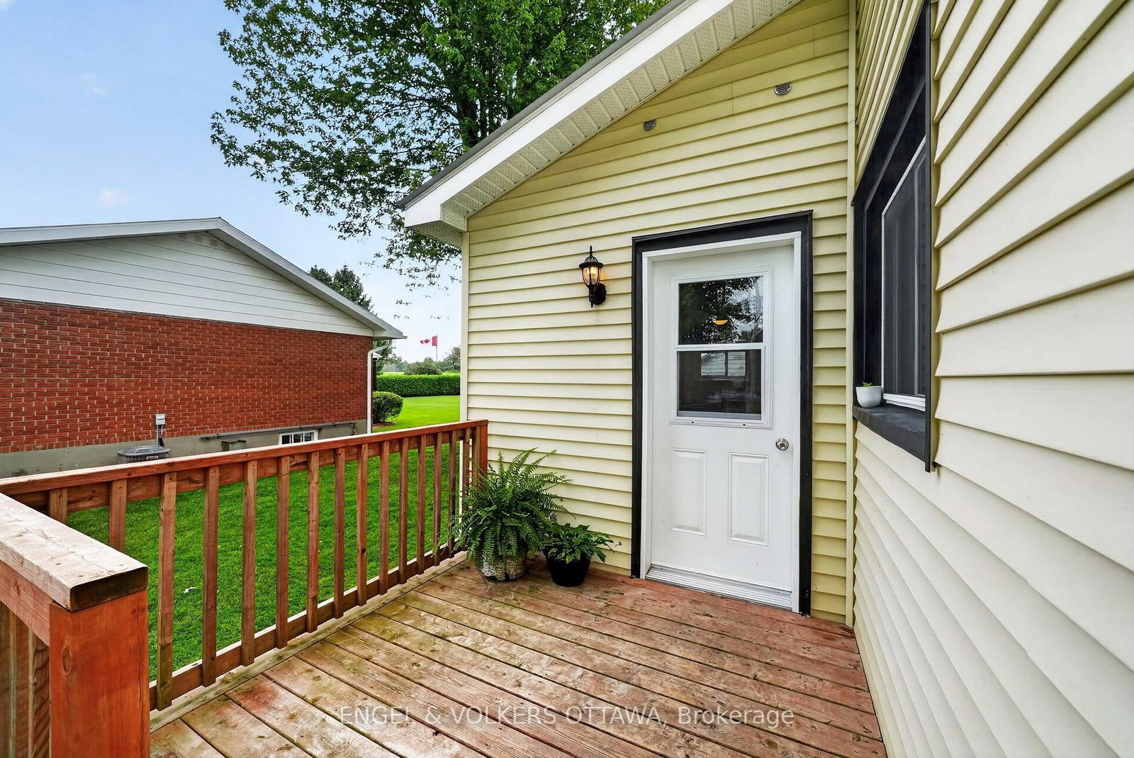 22 Peter Street • North Glengarry, ON photo 39