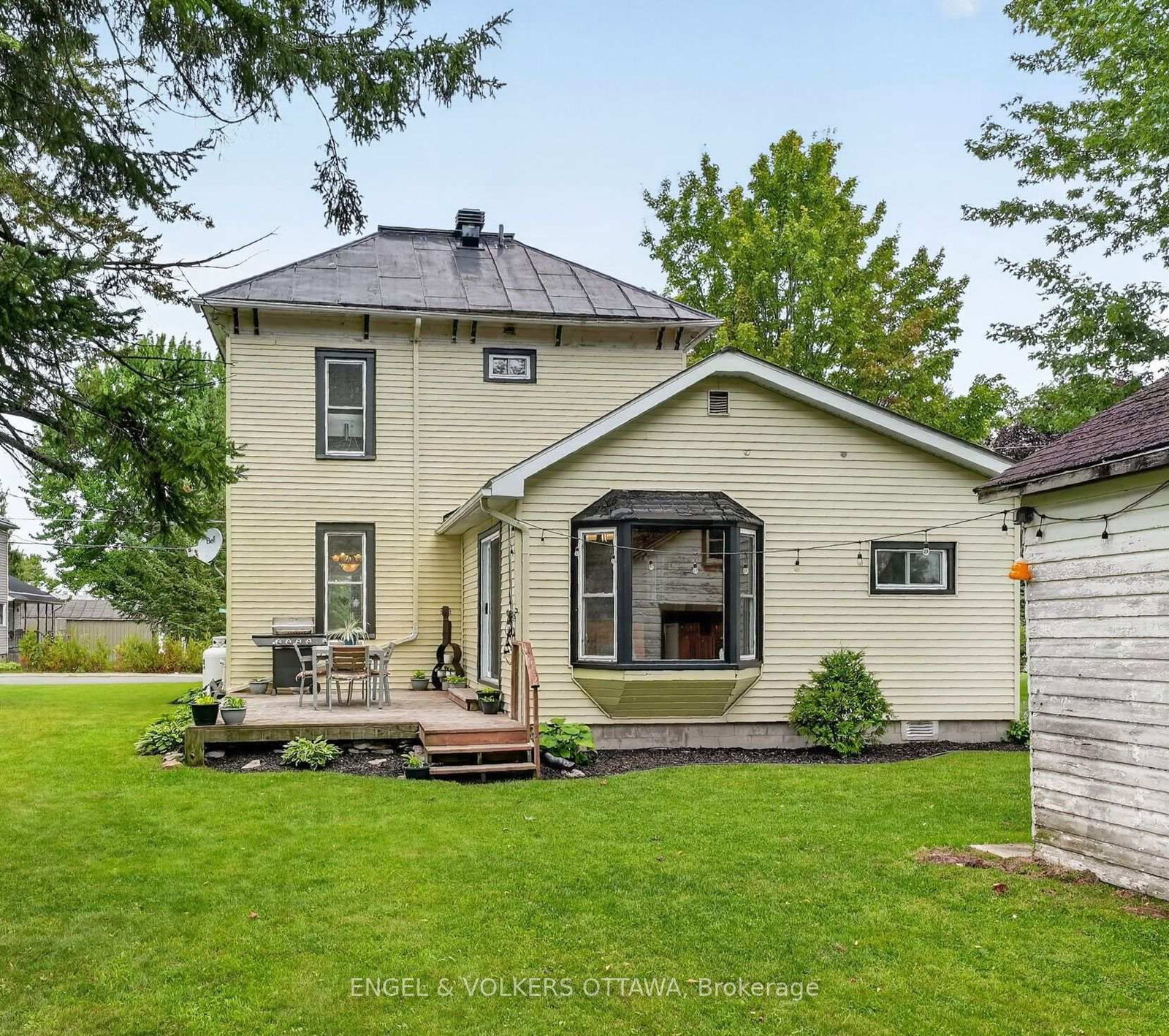 22 Peter Street • North Glengarry, ON photo 41