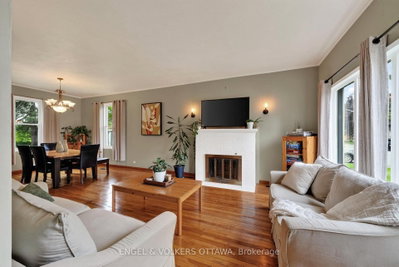22 Peter Street • North Glengarry, ON photo 6