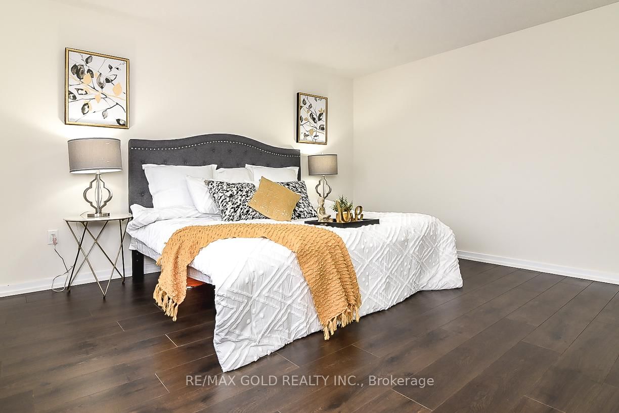 206 Crafter Crescent • Hamilton, ON photo 34