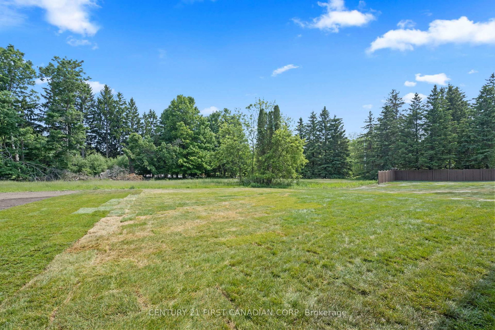 6973 Heathwoods Avenue • London South, ON photo 41