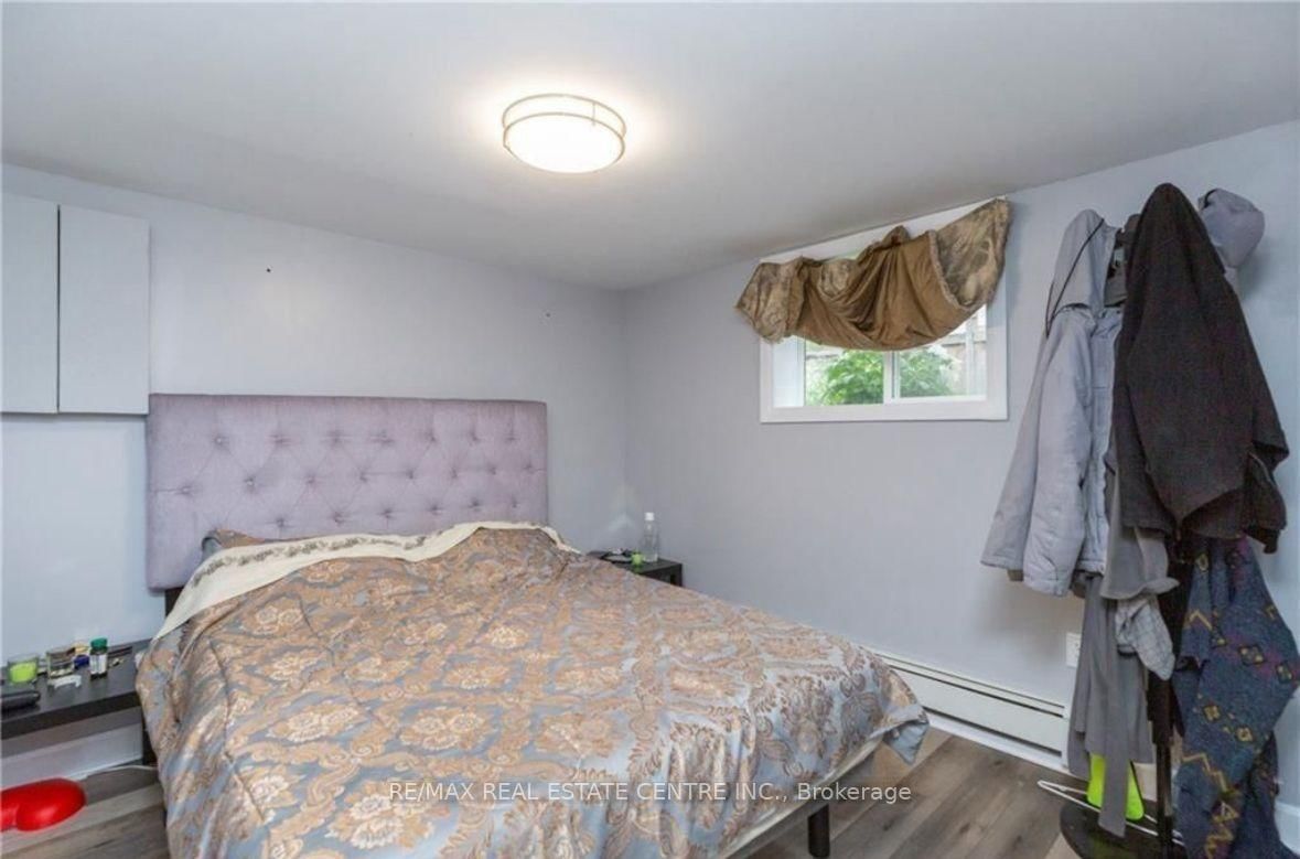 Basement-1403 Sault St, Ottawa, view 6