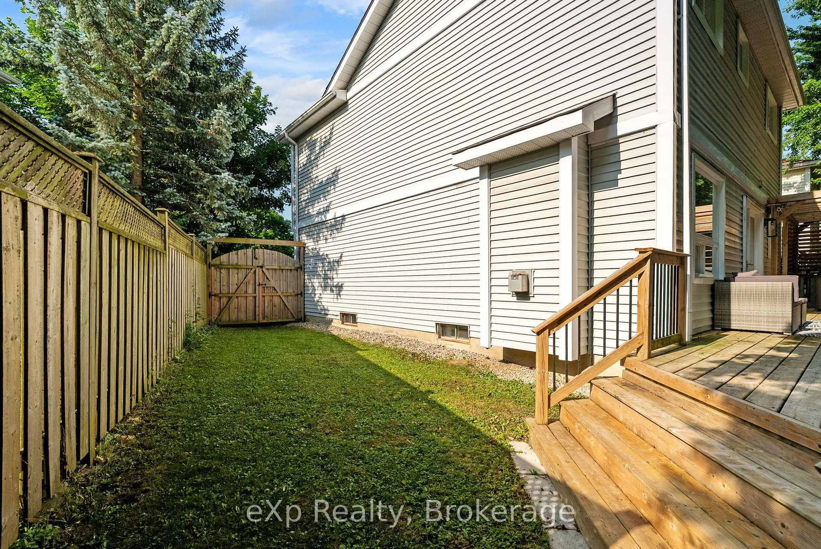20 Edison Crescent • Stratford, ON photo 39