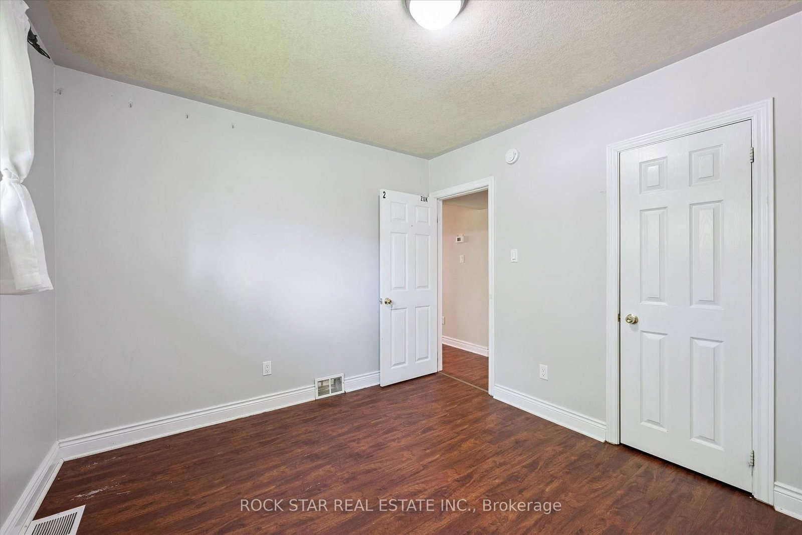 16 BEAUCOURT Place • Hamilton, ON photo 15