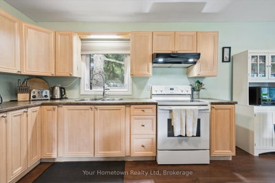 12 Second Avenue • Centre Wellington, ON photo 8