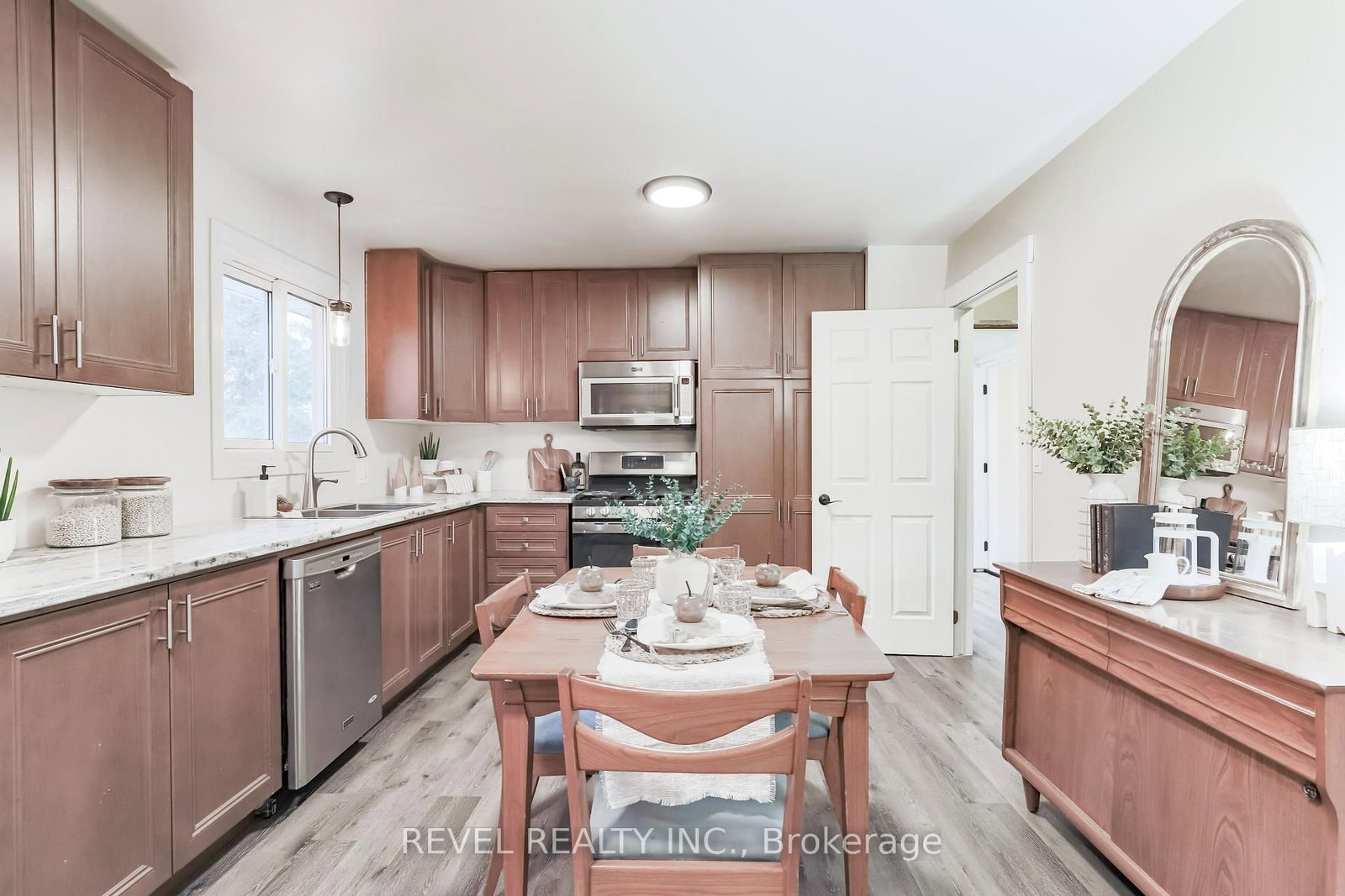 3880 Highway 35 • Kawartha Lakes, ON photo 6