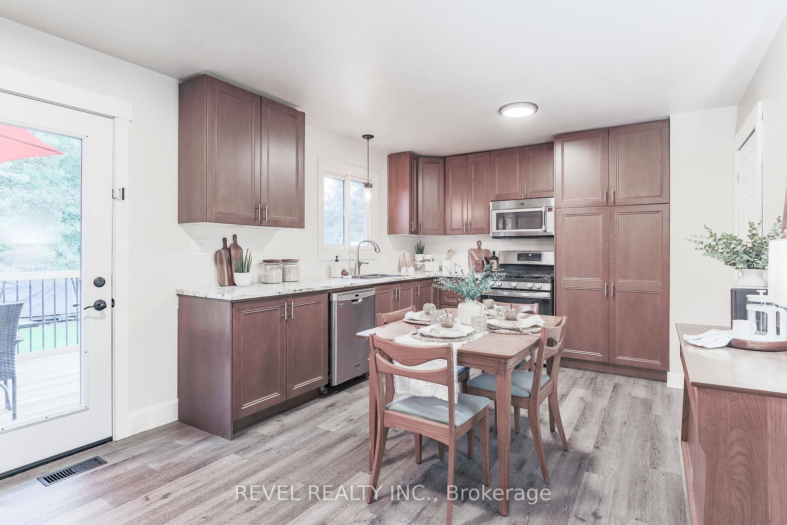 3880 Highway 35 • Kawartha Lakes, ON photo 8