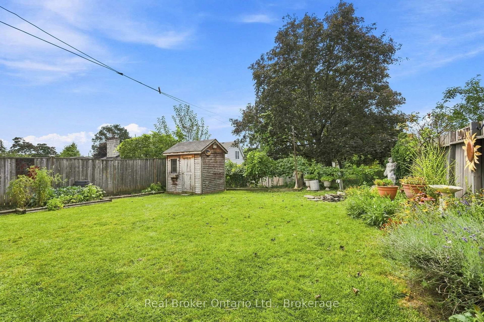 2210 KING Street E • Hamilton, ON photo 35