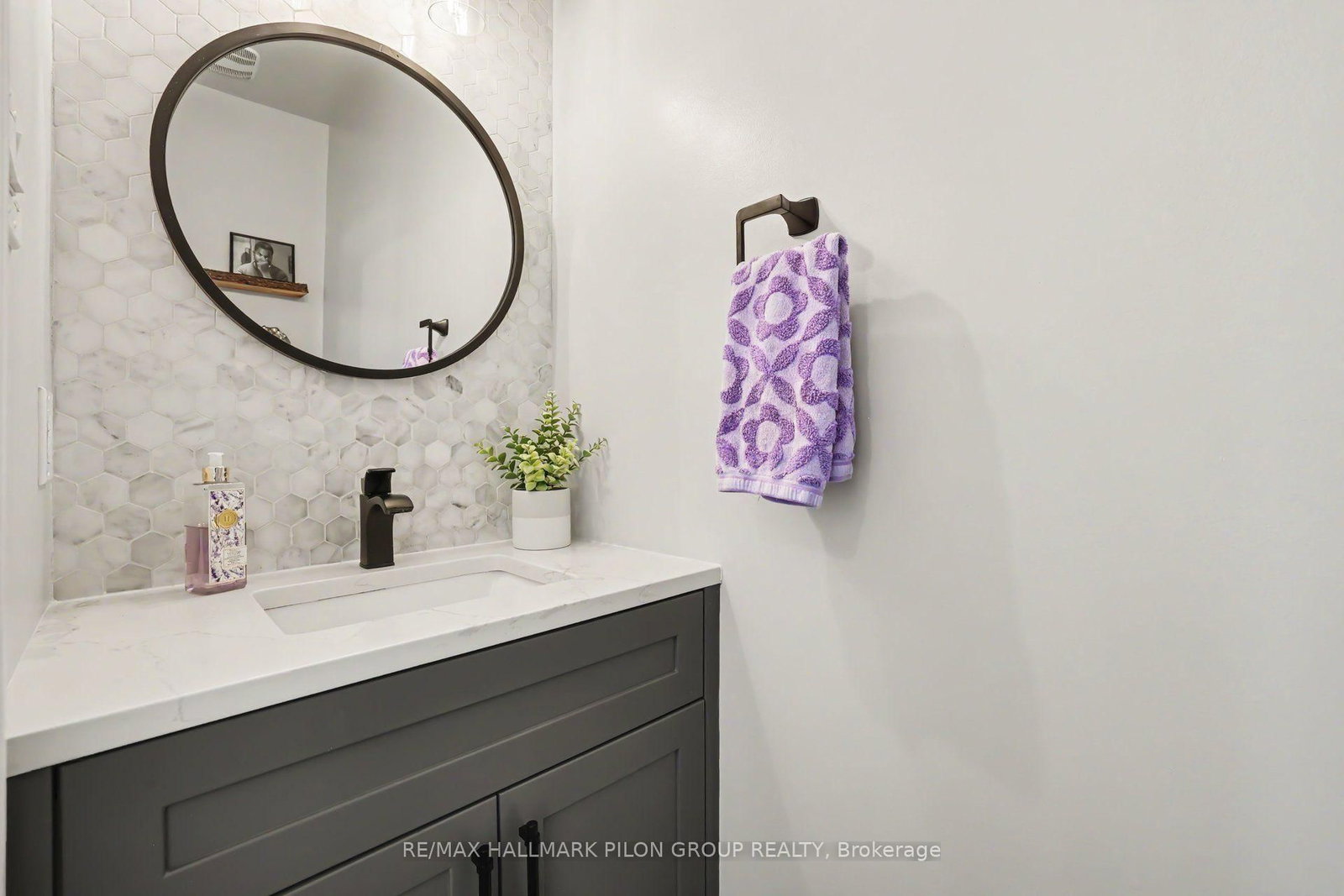 336 Sweetfern Crescent • Ottawa, ON photo 17