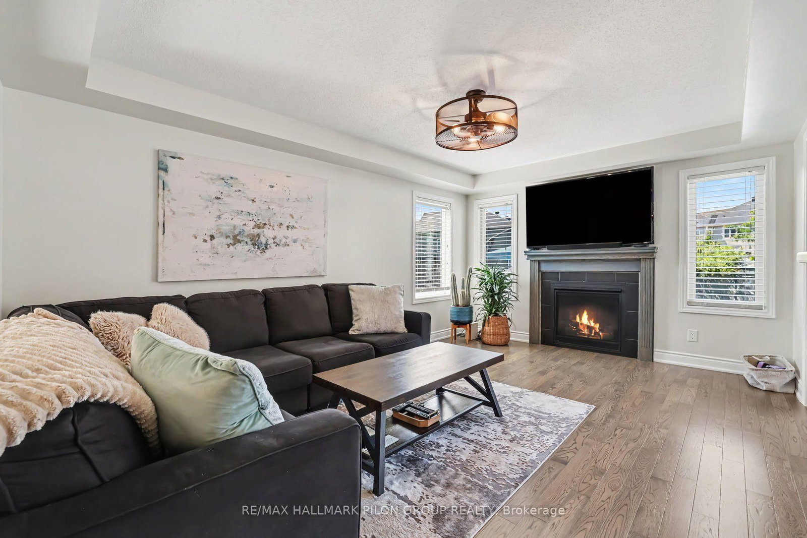 336 Sweetfern Crescent • Ottawa, ON photo 9