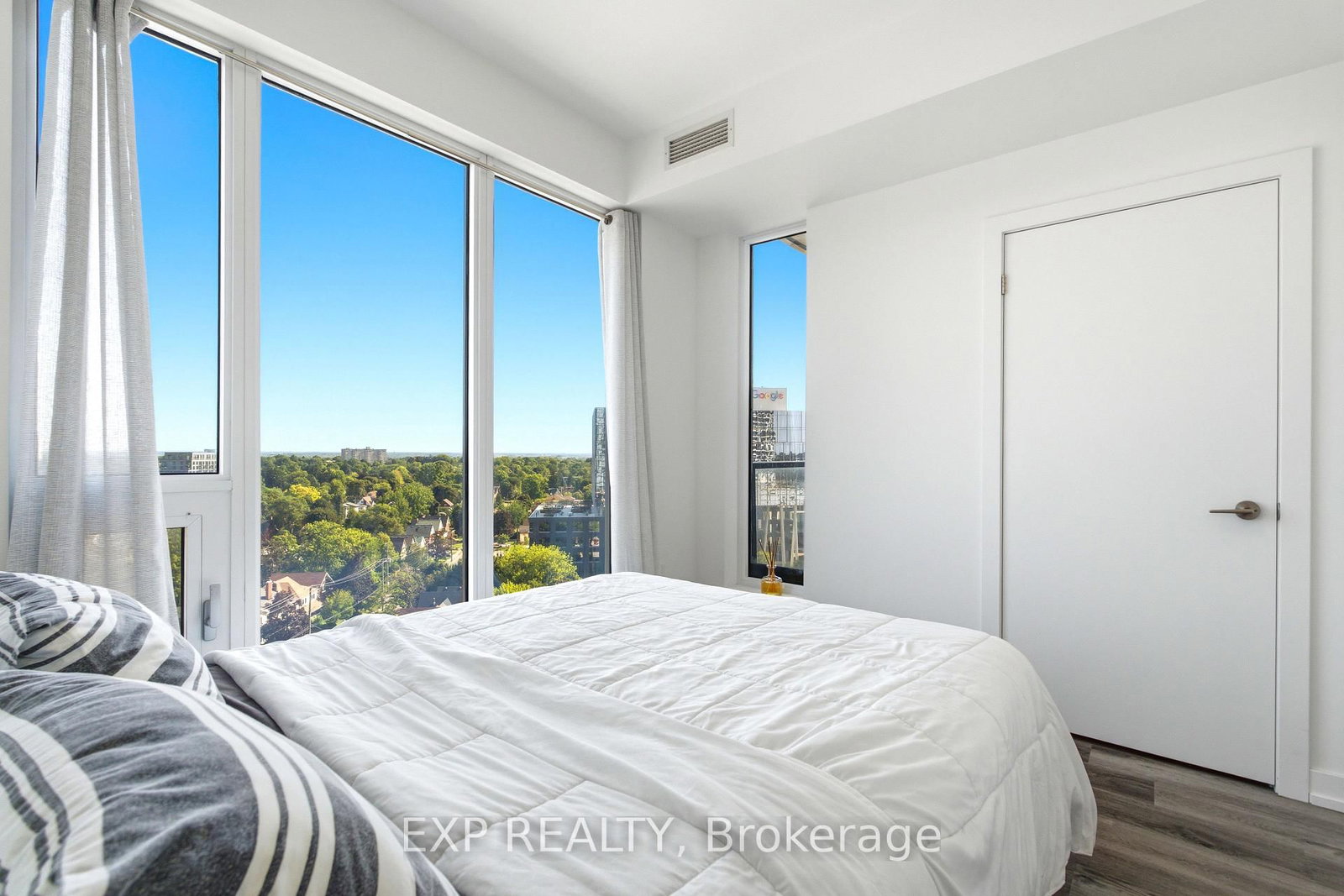 5 Wellington Street S • #1011 • Kitchener, ON photo 19
