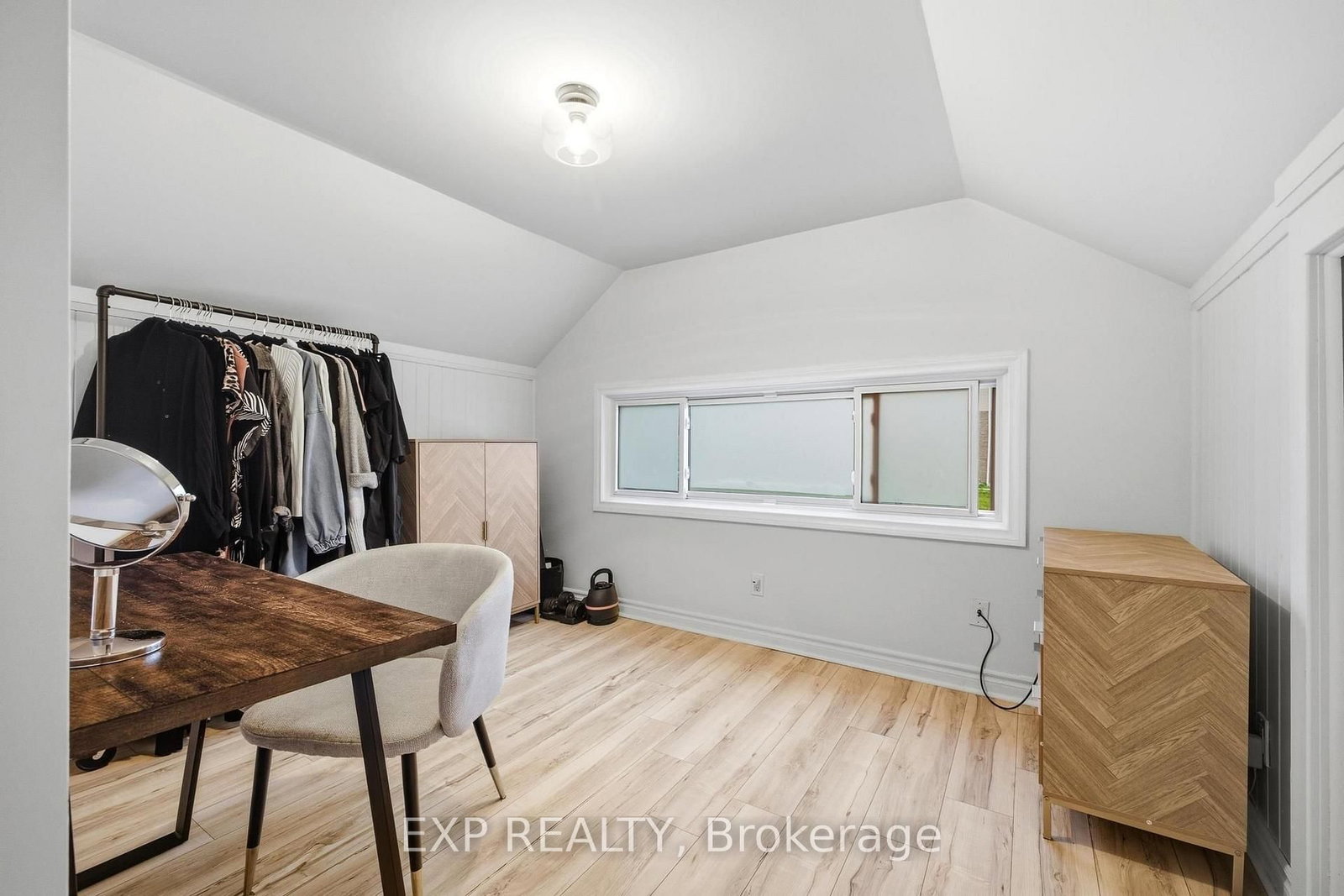 35 Arthur Street N • Woolwich, ON photo 22