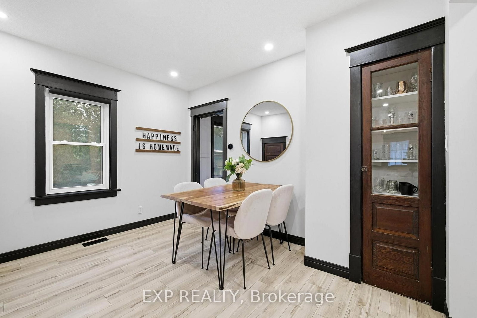 35 Arthur Street N • Woolwich, ON photo 6