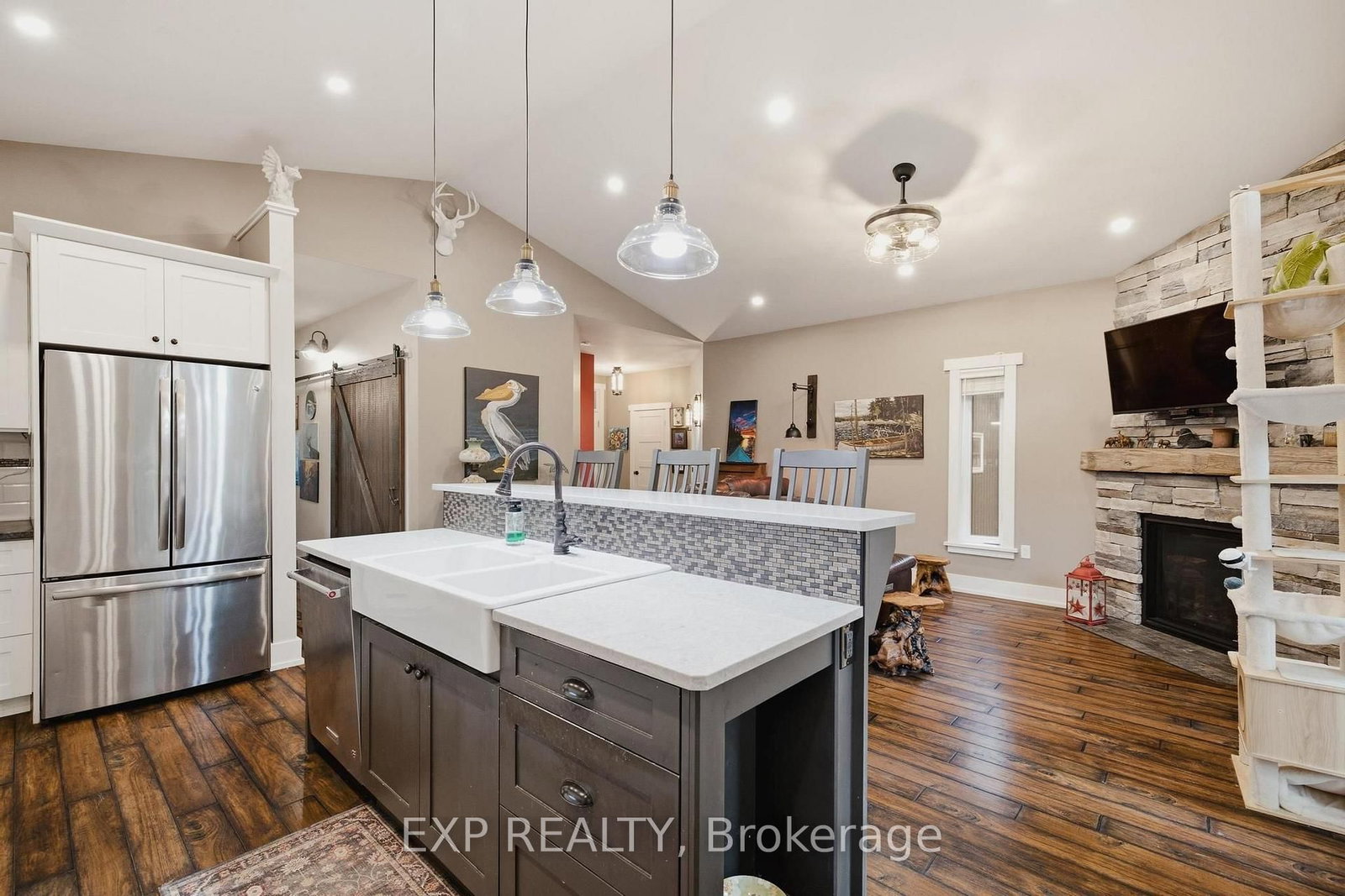 153 James Street • Huron East, ON photo 12
