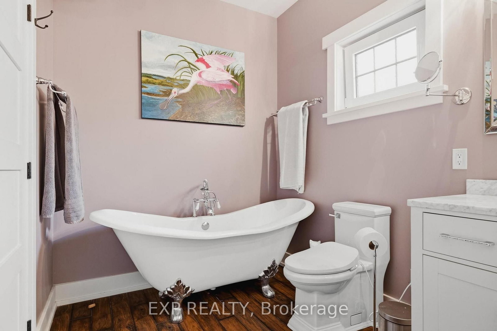 153 James Street • Huron East, ON photo 24
