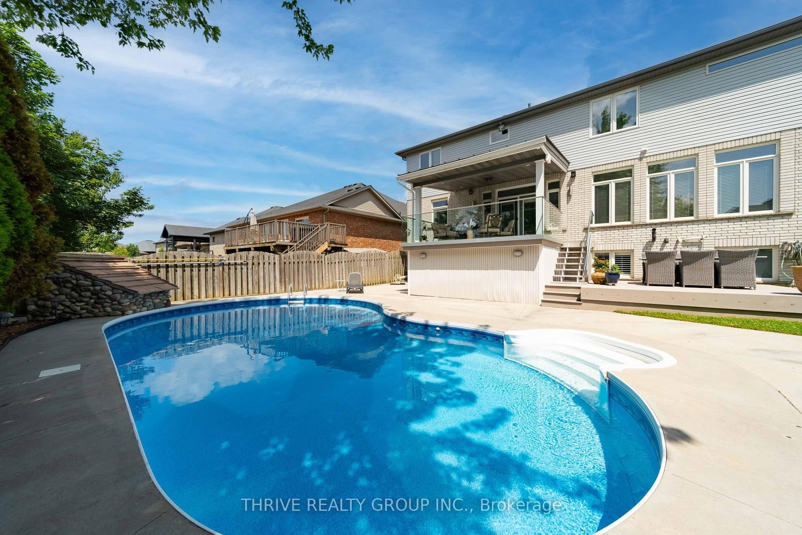 944 Collins Drive • London South, ON photo 20