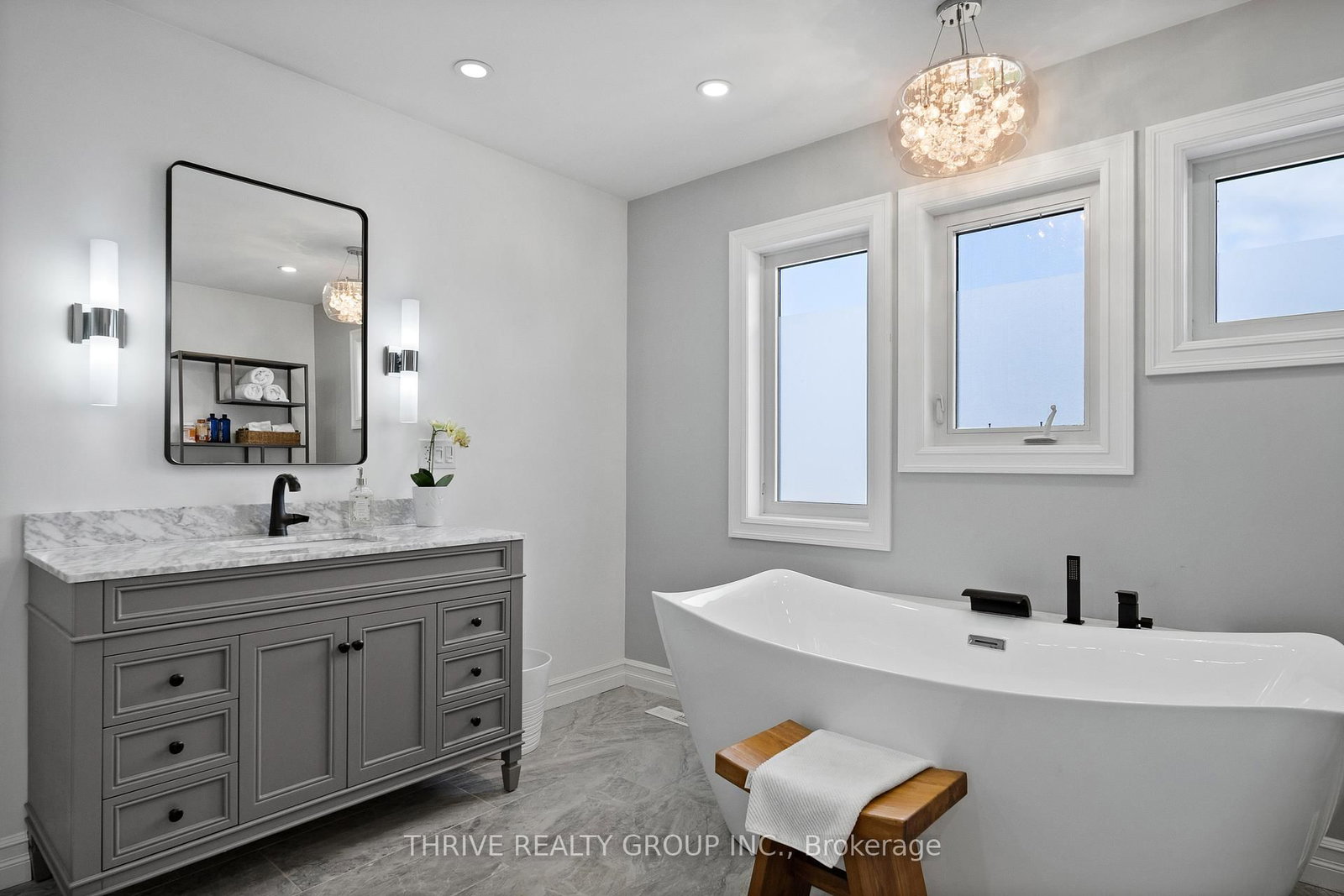 944 Collins Drive • London South, ON photo 30