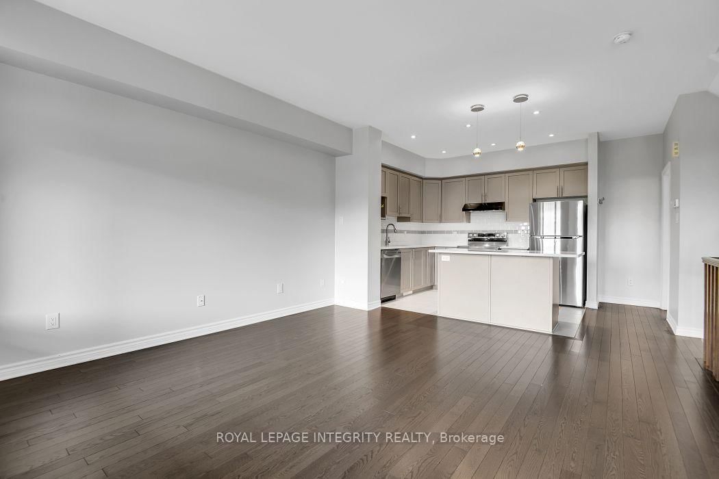 180 Poplin St, Ottawa, view 12