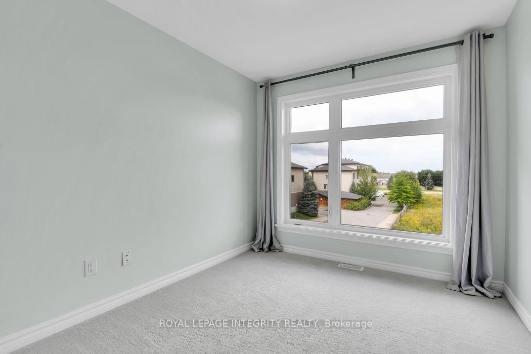 180 Poplin St, Ottawa, view 23