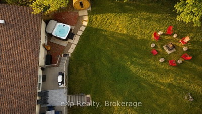 1084 Bonnie Lake Road • Bracebridge, ON photo 9