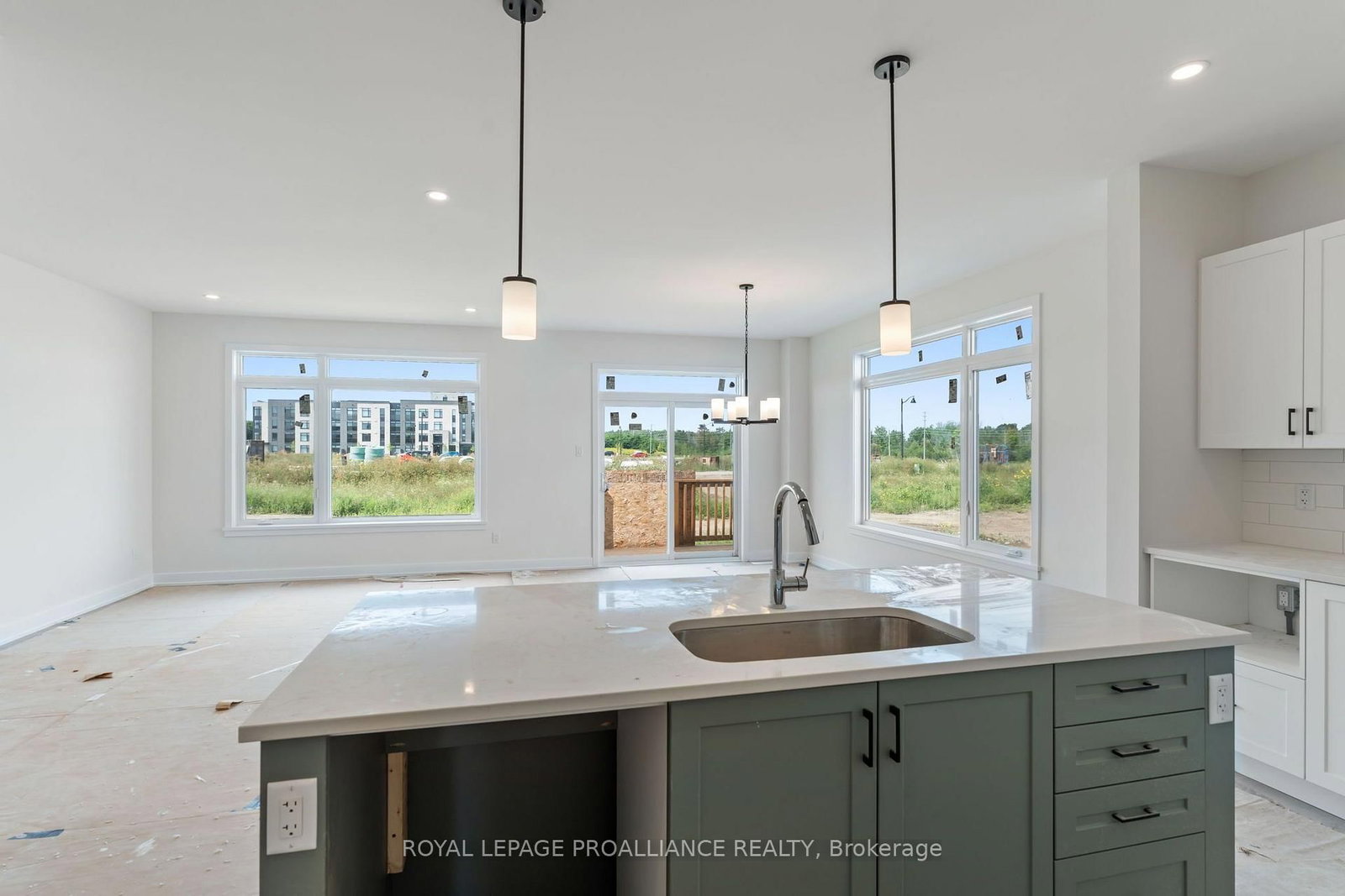 1028 Moore Street • Brockville, ON photo 12