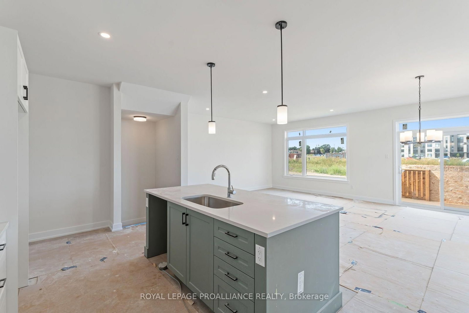 1028 Moore Street • Brockville, ON photo 13