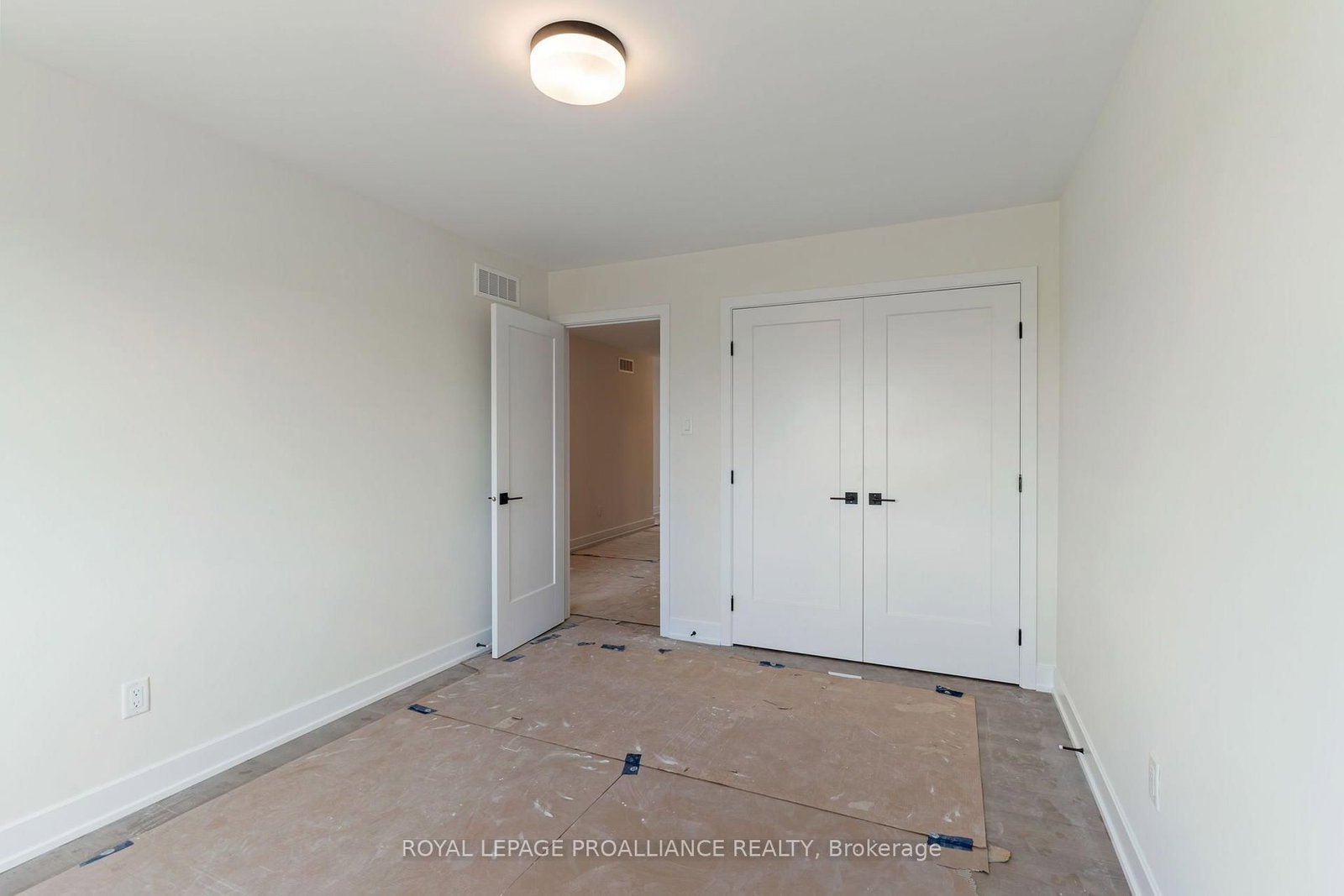 1028 Moore Street • Brockville, ON photo 23